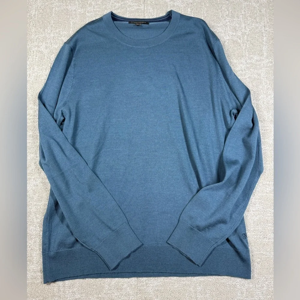 Banana Republic 100% Merino Wool Long Sleeve Crew Neck Sweater Size Large